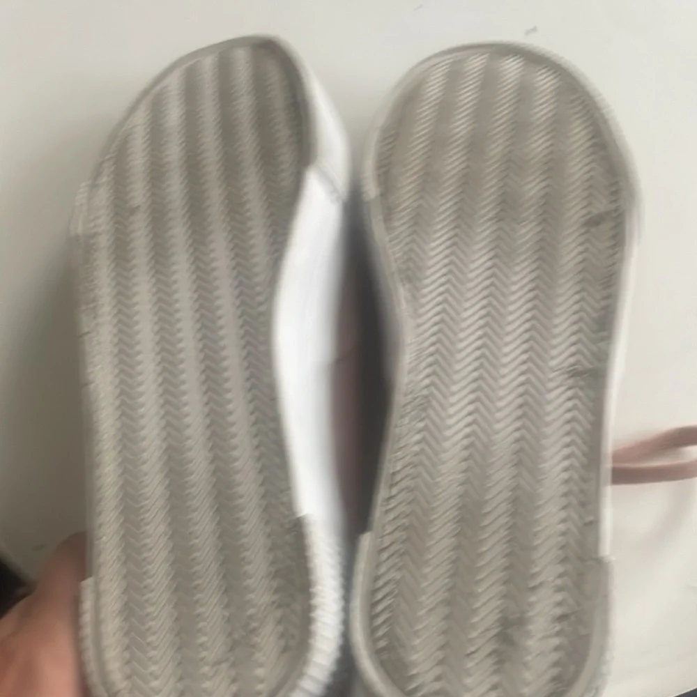 H &M by Divided NWOT Platform Sneakers - Picture 14 of 17